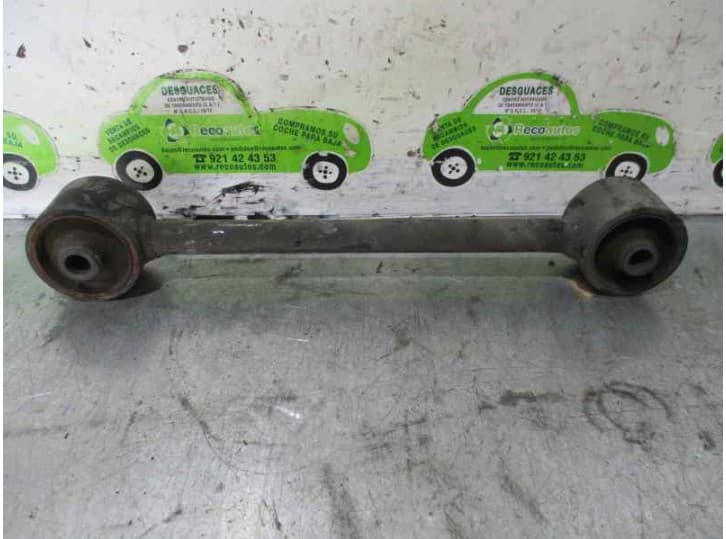 Recambio de tirante trasero derecho para kia sorento i (jc) 2.5 crdi referencia OEM IAM