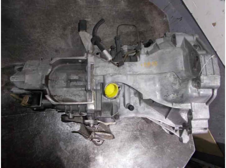 Recambio de caja cambios para audi a4 b5 (8d2) 1.8 t referencia OEM IAM DHW  DHW23048 5