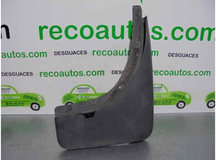 Recambio de faldon trasero para nissan x-trail i (t30) 2.0 referencia OEM IAM 788128H300