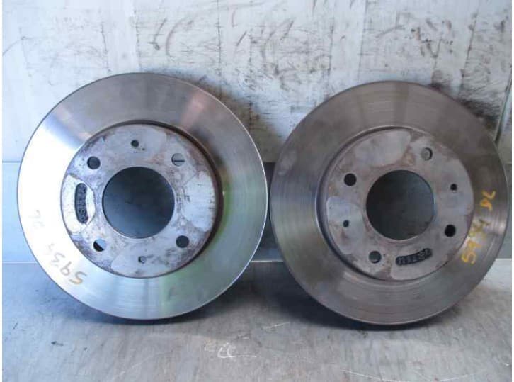 Recambio de disco freno delantero para hyundai sonata iv (ef) 2.0 16v referencia OEM IAM 2