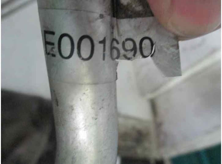 Recambio de tubos aire acondicionado para mg mg zs 120 referencia OEM IAM JUE001690 9