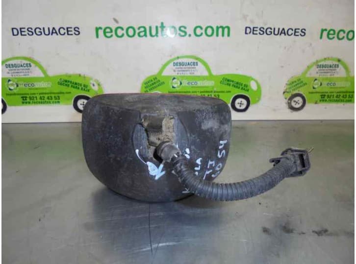 Recambio de piloto trasero central para jeep wrangler ii (tj) 2.5 referencia OEM IAM 2