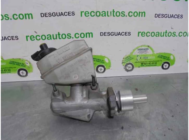 Recambio de bomba freno para renault kangoo (kc0/1_) 1.5 dci referencia OEM IAM 8200262441