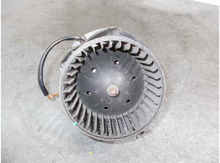 Recambio de motor calefaccion para volvo 460 (464) 2.0 referencia OEM IAM   BOSCH 3