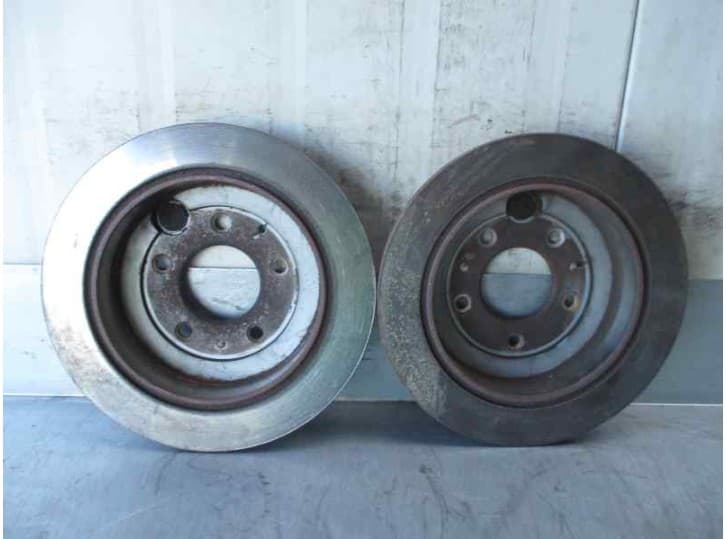Recambio de disco freno trasero para mazda xedos 9 (ta) 2.5 v6 (ta5p) referencia OEM IAM