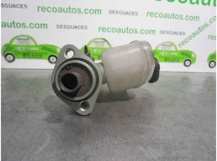 Recambio de bomba freno para toyota carina e vi (_t19_) 1.6 (at190) referencia OEM IAM 2