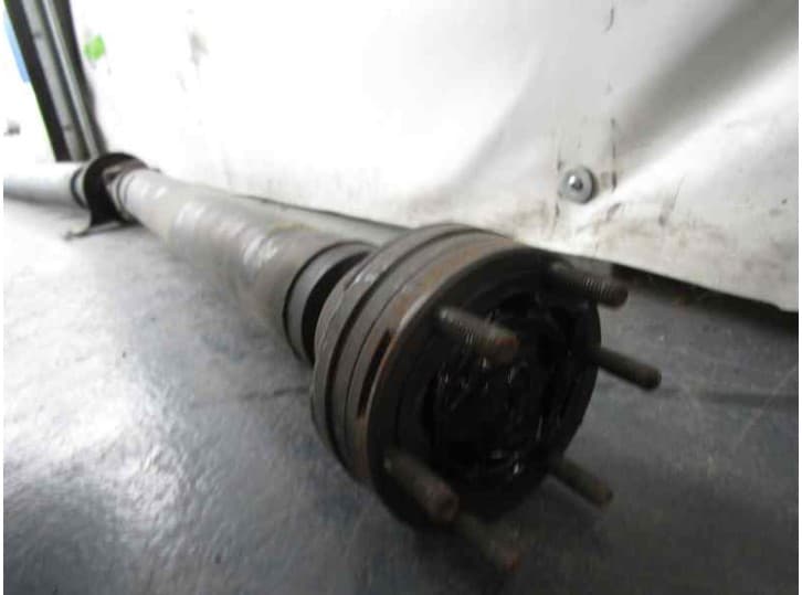Recambio de transmision central para bmw 5 (e39) 523 i referencia OEM IAM   BURRA 2 LADO A 4