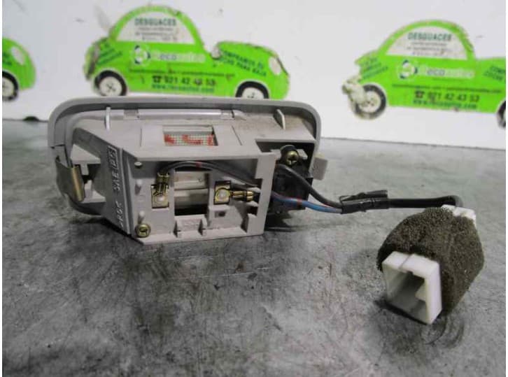 Recambio de luz interior para mazda xedos 9 (ta) 2.5 v6 (ta5p) referencia OEM IAM 2