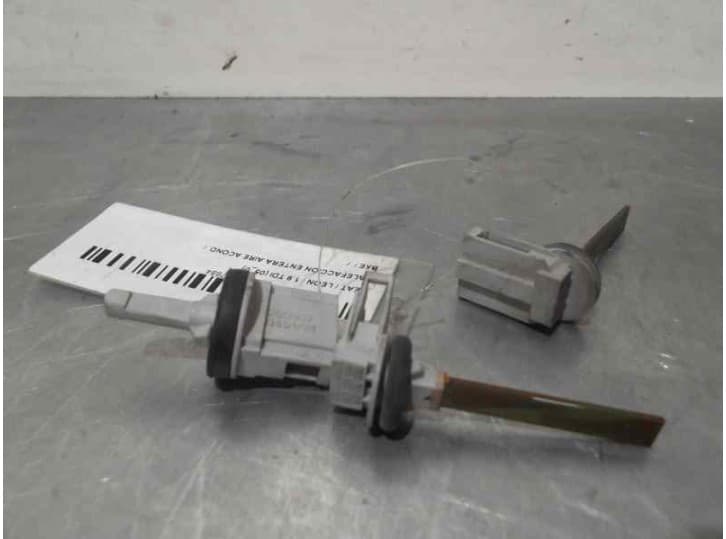 Recambio de sensor para seat leon (1p1) 1.9 tdi referencia OEM IAM 4B0820539 4