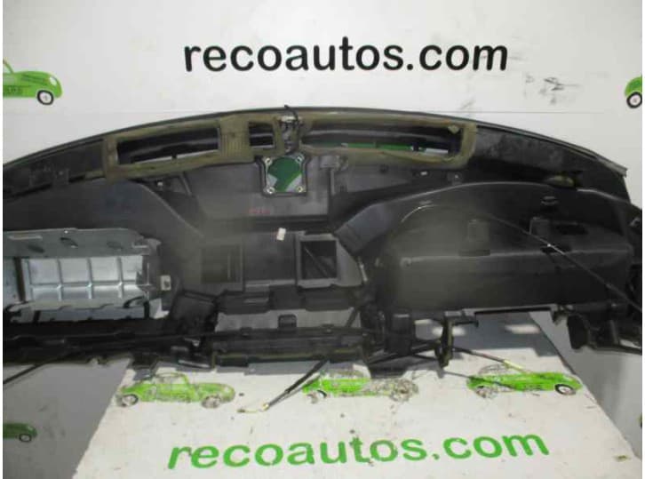 Recambio de salpicadero para lancia thesis (841_) 2.4 jtd (841axd1b02) referencia OEM IAM 8