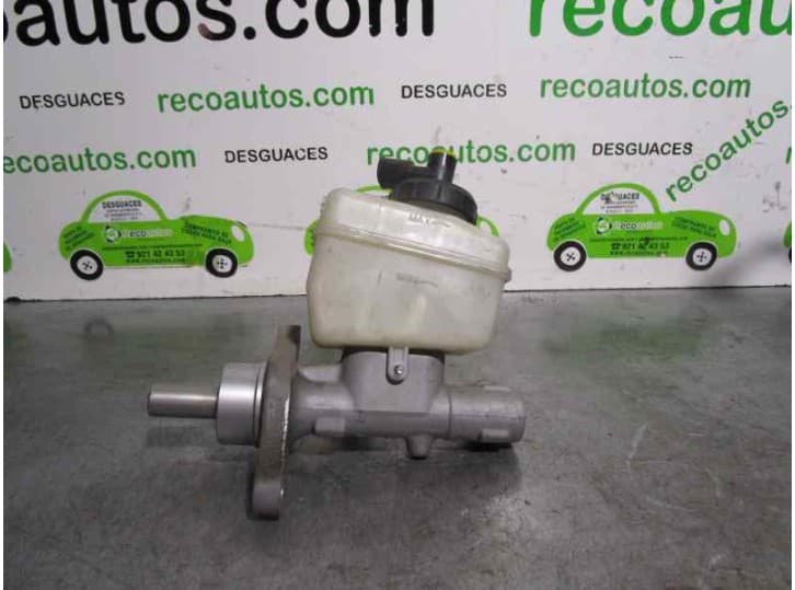 Recambio de bomba freno para dacia sandero 1.2 16v referencia OEM IAM XW3500 XW3500