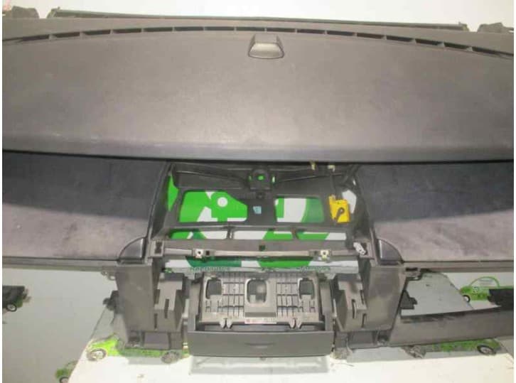 Recambio de salpicadero para citroën c8 (ea_, eb_) 2.2 hdi referencia OEM IAM  NEGRO 3