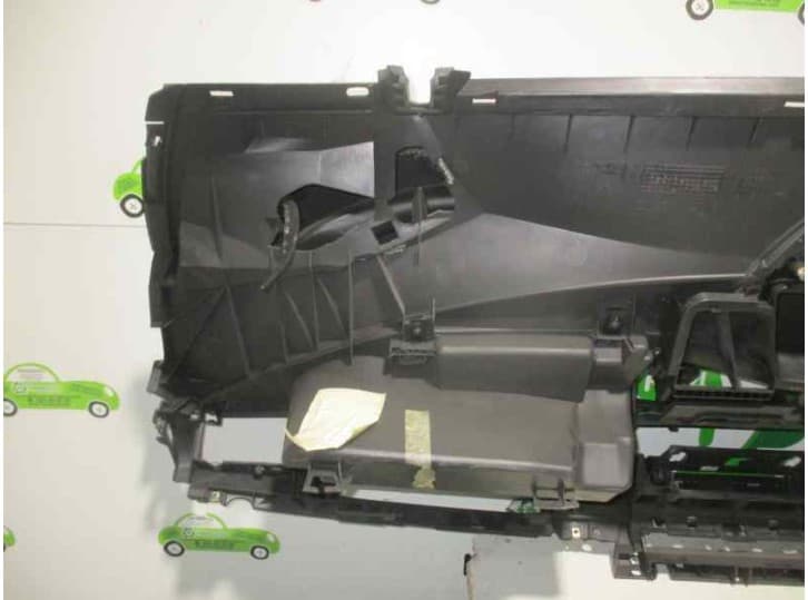 Recambio de salpicadero para citroën c8 (ea_, eb_) 2.2 hdi referencia OEM IAM  NEGRO 8
