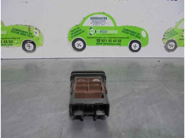 Recambio de mando para toyota previa ii (_r3_) 2.0 d-4d (clr30_) referencia OEM IAM 153641 2