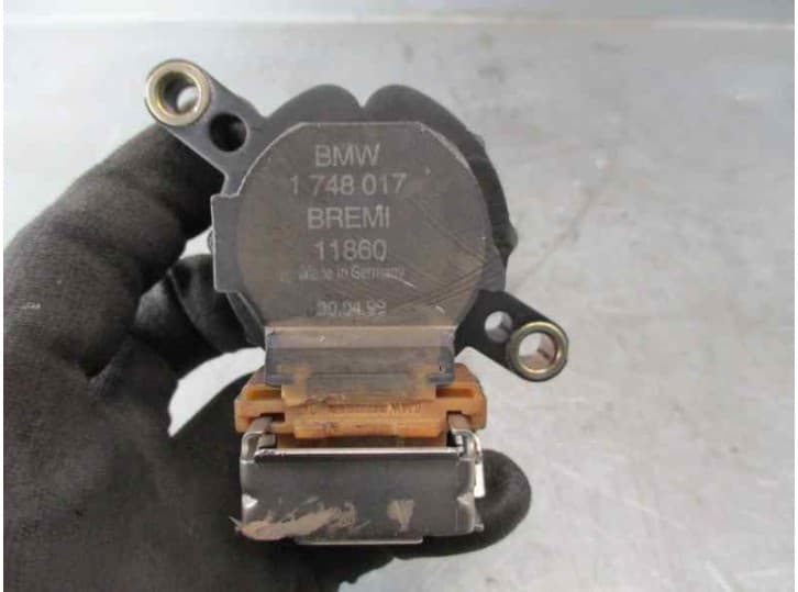 Recambio de bobina encendido para bmw 5 (e39) 528 i referencia OEM IAM 1748017 3