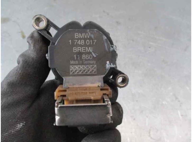 Recambio de bobina encendido para bmw 5 (e39) 528 i referencia OEM IAM 1748017 3