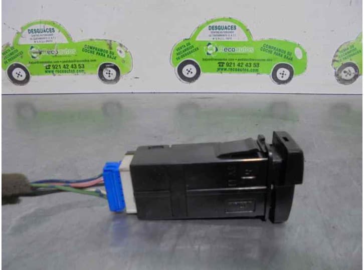 Recambio de mando para mazda 323 f vi hatchback (bj) 1.9 16v (bj14) referencia OEM IAM 8Y19 3