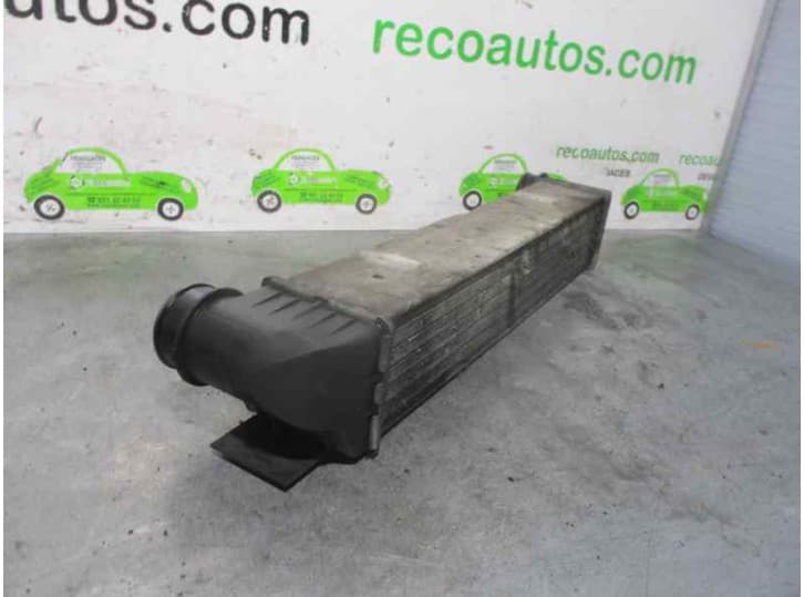 Recambio de intercooler para bmw 5 (e39) 520 d referencia OEM IAM 17512247359 3