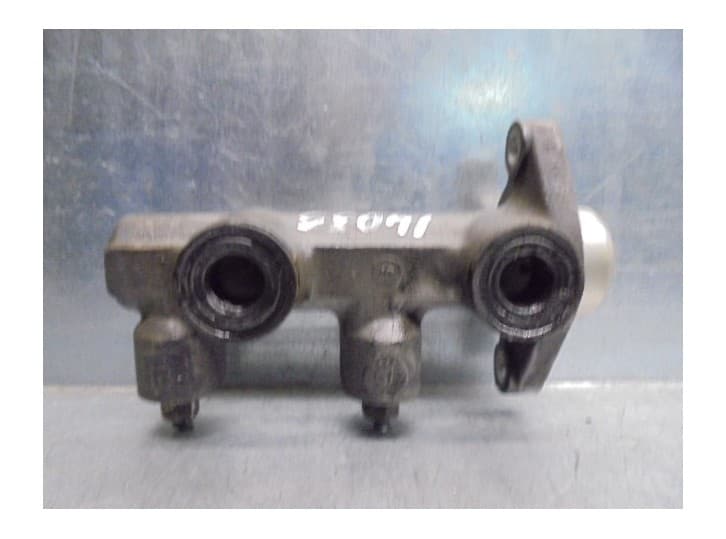 Recambio de bomba freno para opel tigra (s93) 1.6 16v (f07) referencia OEM IAM 558102 4