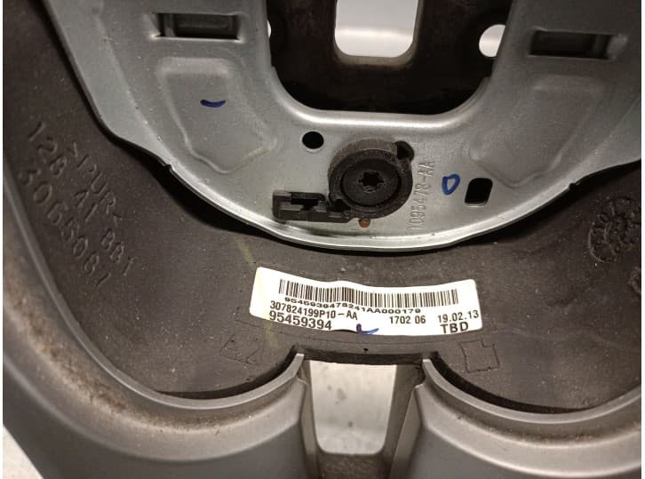 Recambio de volante para chevrolet cruze (j300) 1.6 referencia OEM IAM 95459394 5