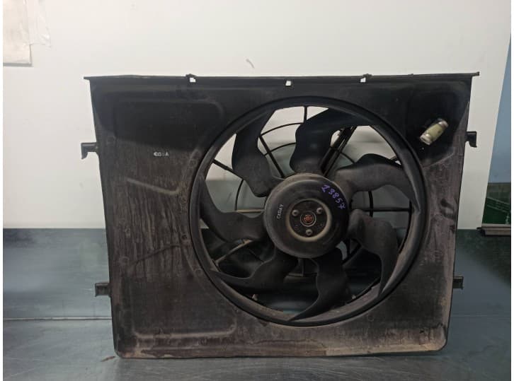 Recambio de electroventilador para hyundai i30 (fd) 1.4 referencia OEM IAM 06792510