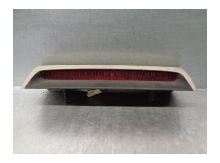 Recambio de luz central de freno para hyundai xg (xg) 350 referencia OEM IAM 9275039500ZQ