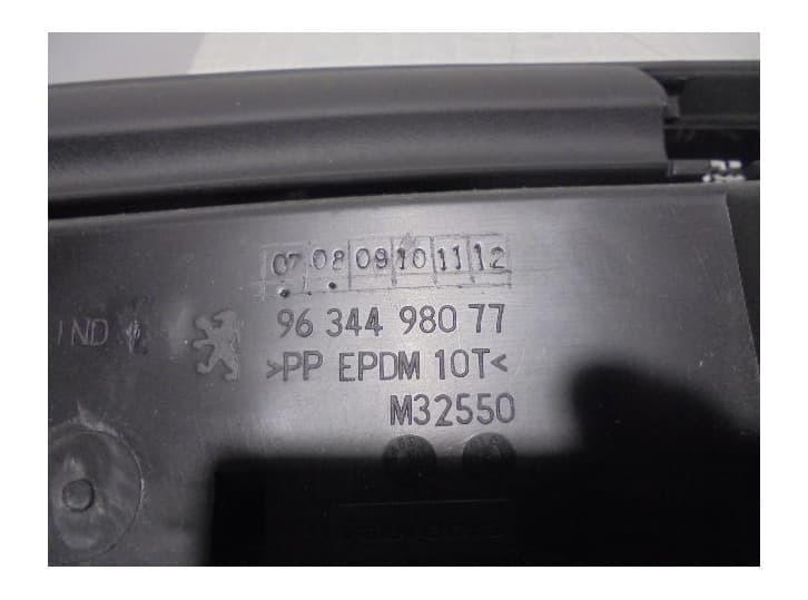 Recambio de salpicadero para peugeot 307 berlina (s2) referencia OEM IAM  NEGRO 3