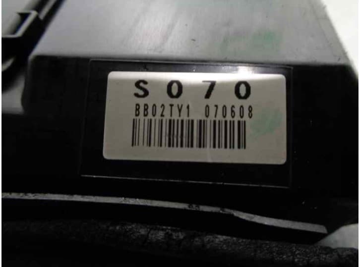 Recambio de caja reles / fusibles para lexus ls (_f4_) 460 (usf40) referencia OEM IAM BB02TY1 3