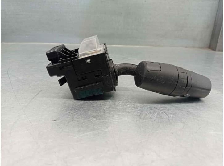 Recambio de mando limpia para mazda cx-5 (ke, gh) 2.0 (keefw) referencia OEM IAM KD4717F899 2
