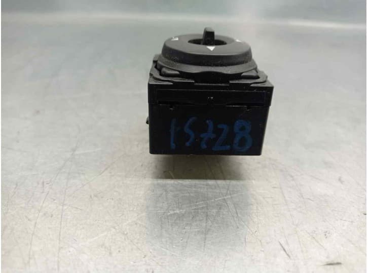 Recambio de mando retrovisor para hyundai ix20 (jc) 1.4 crdi referencia OEM IAM 2