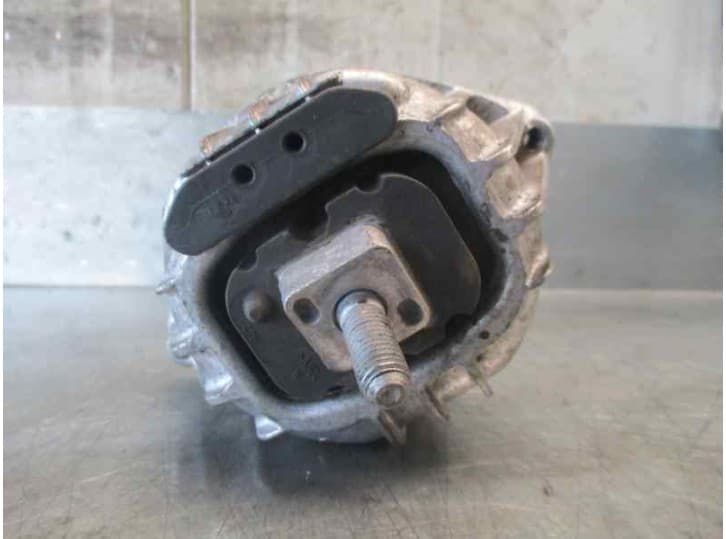 Recambio de soporte motor para bmw 1 (e87) 116 d referencia OEM IAM 13981112 3