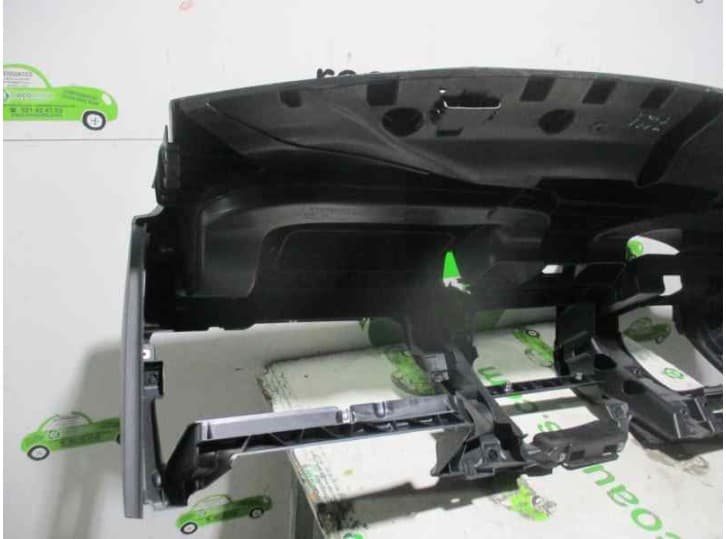 Recambio de salpicadero para volkswagen polo v (6r1, 6c1) 1.2 tdi referencia OEM IAM  GRIS 8