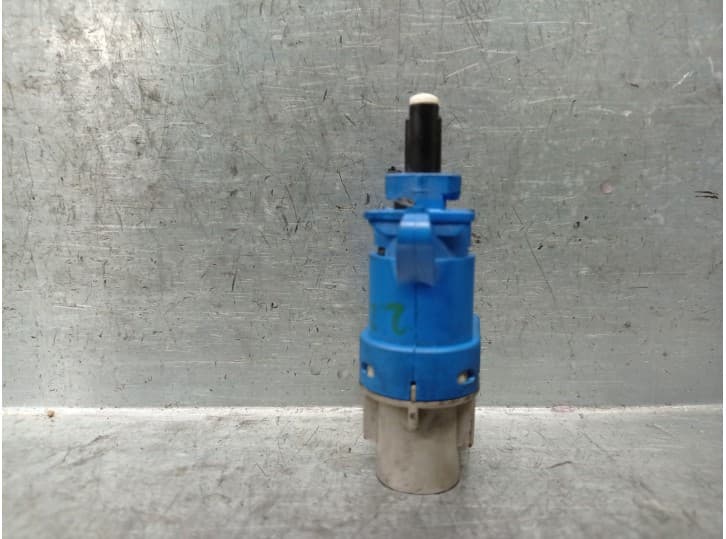 Recambio de interruptor para volvo v40 hatchback (525) d2 referencia OEM IAM 8T4T9G854AA 2