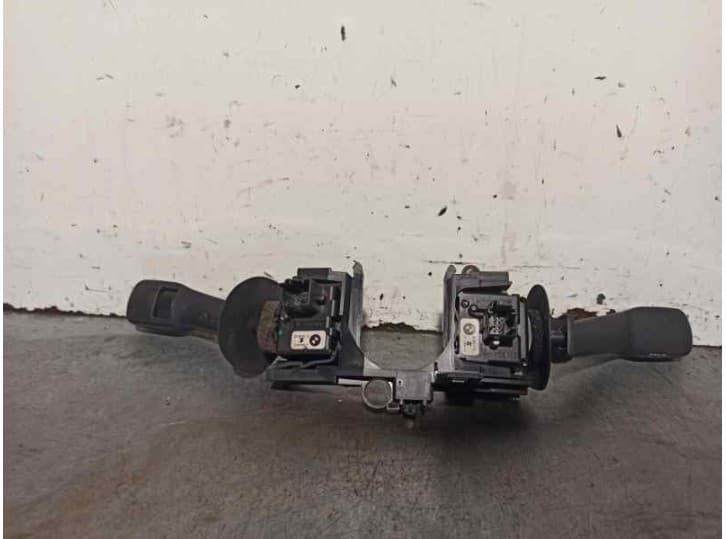 Recambio de mando luces para bmw 5 (e39) 535 i referencia OEM IAM 32311162088