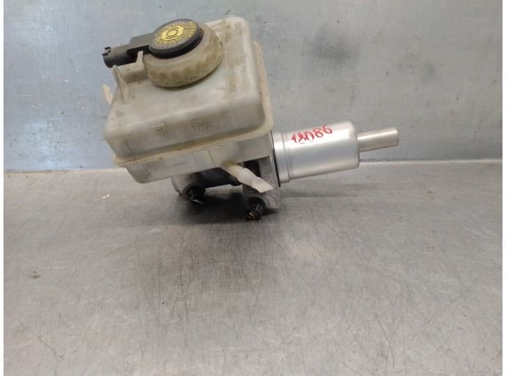 Recambio de bomba freno para bmw 5 (e60) 530 d referencia OEM IAM 32067179D  TRW