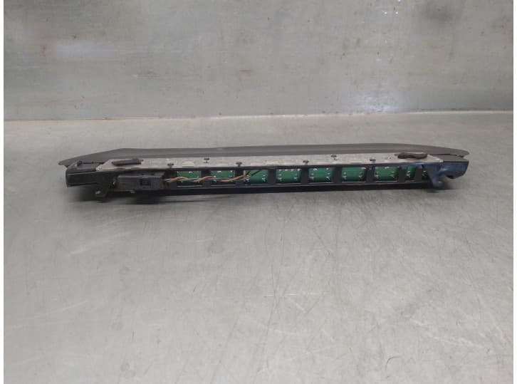 Recambio de luz central de freno para bmw 5 (e60) 530 d referencia OEM IAM 6927017 2