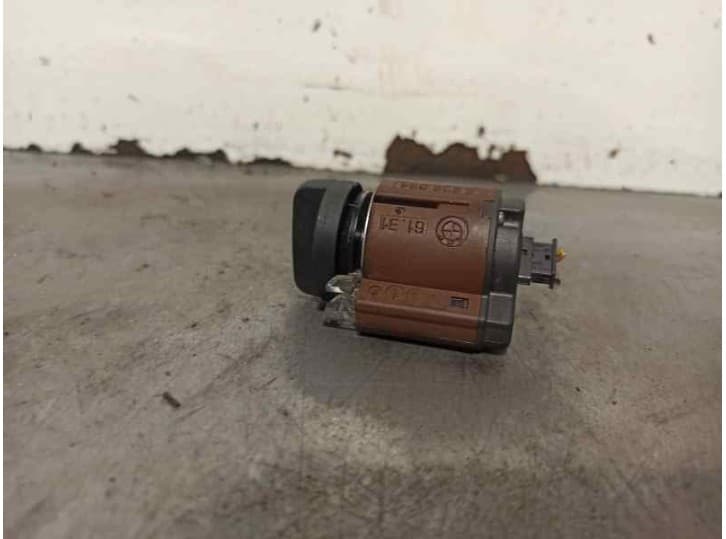 Recambio de mando luces salpicadero para bmw 5 (e39) 535 i referencia OEM IAM 61318363684 3