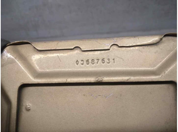 Recambio de tapa exterior combustible para renault 9 1.4 referencia OEM IAM 0687631 4