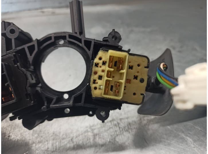 Recambio de mando luces para daewoo leganza (klav) 2.0 16v referencia OEM IAM  3893201240 3