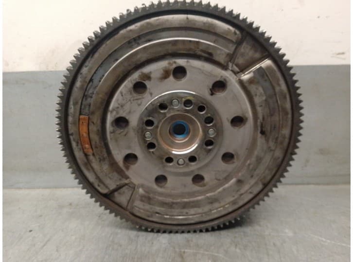 Recambio de volante motor para kia optima (jf) 1.7 crdi referencia OEM IAM 232002A854 2