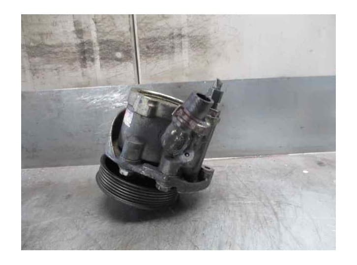 Recambio de bomba servodireccion para renault espace (j63) referencia OEM IAM  7846075 5