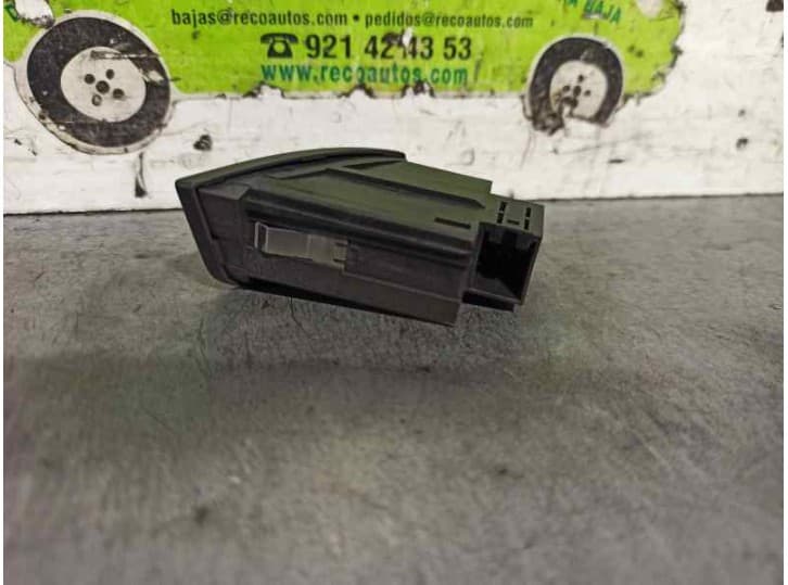 Recambio de warning para audi a5 (8t3) 2.0 tfsi referencia OEM IAM 8K1941509 3