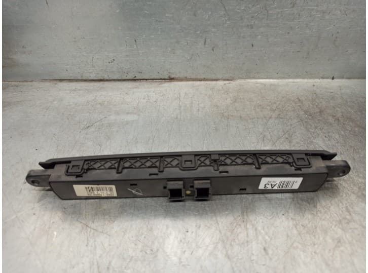 Recambio de warning para jaguar s-type ii (x200) 2.5 v6 referencia OEM IAM 2R8311B650AB 2