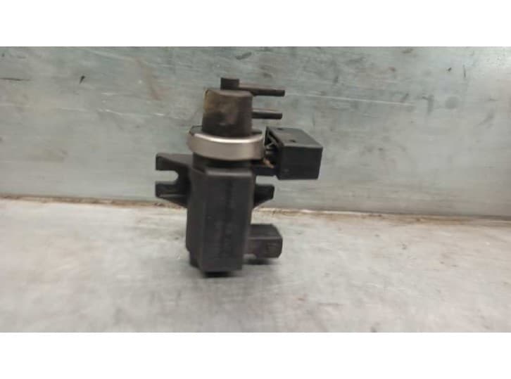 Recambio de electrovalvula vacio para bmw x3 (e83) 3.0 d referencia OEM IAM 72279600