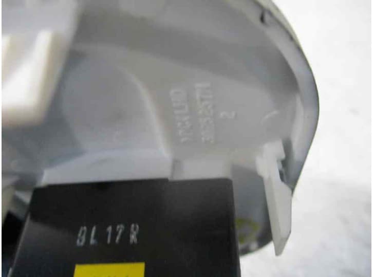 Recambio de mando para daewoo lanos (klat) 1.5 referencia OEM IAM  0325257M 9L17R 3