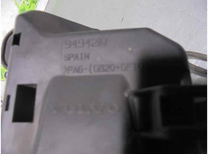 Recambio de caja reles / fusibles para volvo v70 ii (285) t5 referencia OEM IAM 9494210 5