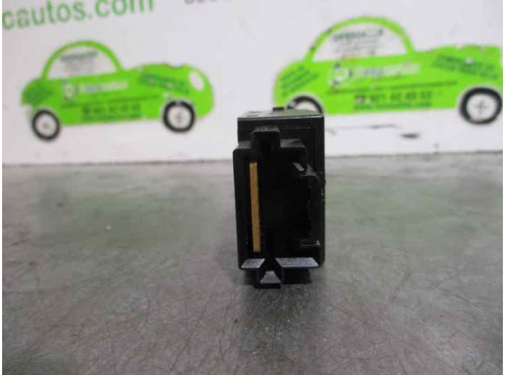 Recambio de mando para citroën c-crosser (vu_, vv_) 2.2 hdi referencia OEM IAM 7D17 7D17 2