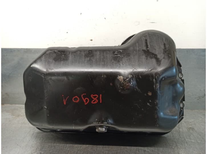 Recambio de carter para seat ibiza ii (6k1) 1.9 tdi referencia OEM IAM 030103601F
