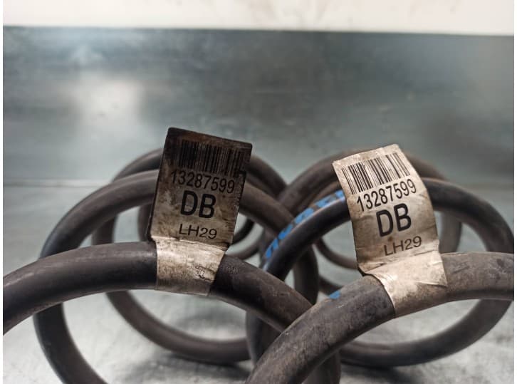 Recambio de muelle amortiguacion para chevrolet cruze (j300) 1.8 referencia OEM IAM 4