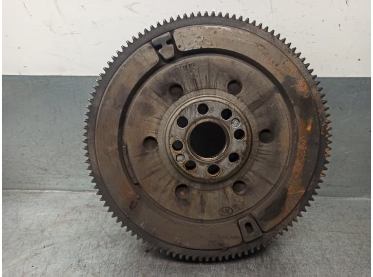 Recambio de volante motor para bmw 3 (e46) 320 i referencia OEM IAM 21211223610 2